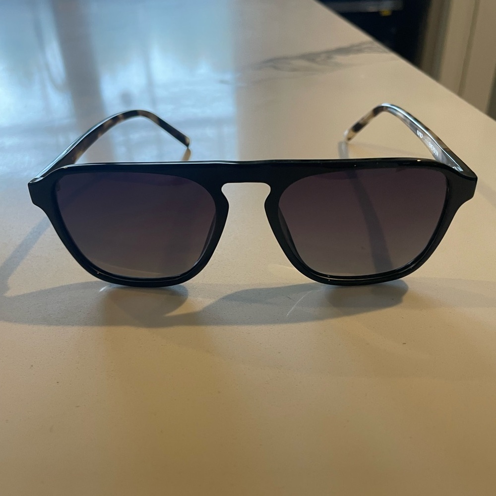 WMP Emerson Sunglasses